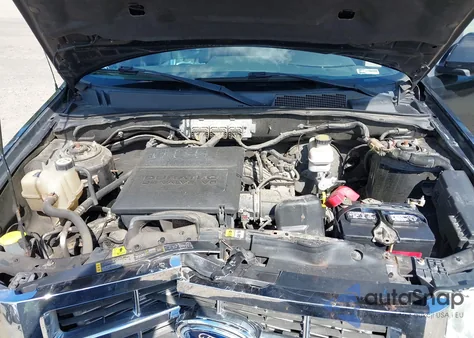 2012 Ford Escape Limited z USA, uszkodzony, nr VIN 1FMCU9EG8CKA32193